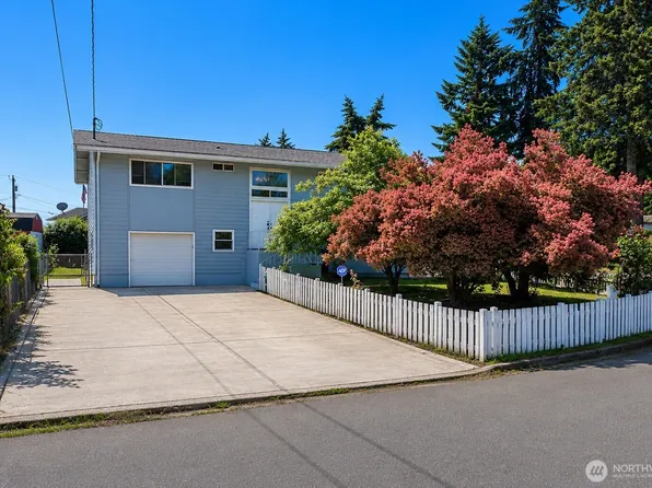 3319 S 249th Place, Kent, WA 98032