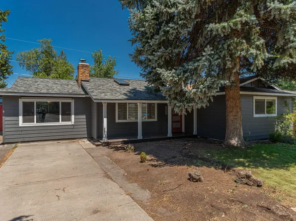 1382 NE Drost Dr, Bend, OR 97701