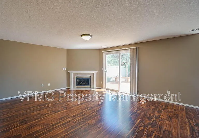 7205 NE 159th Ave — Photo 13