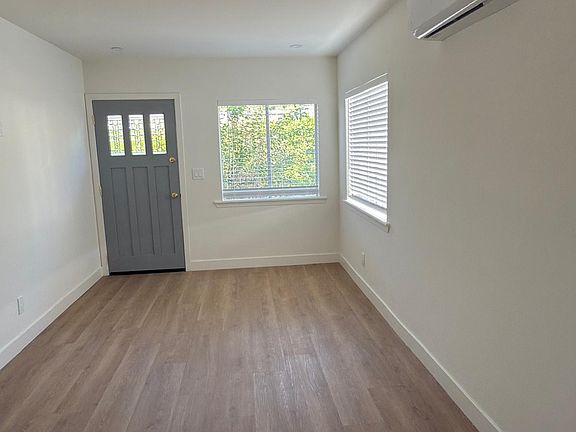 5th image of 3432 Isabel Dr #2