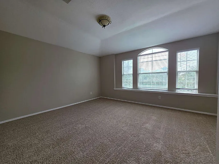 1187 Stone Forest Trl — Photo 10