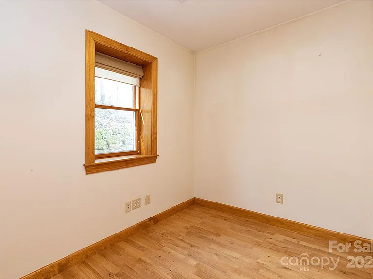 309 Old Farm School Rd — Photo 10