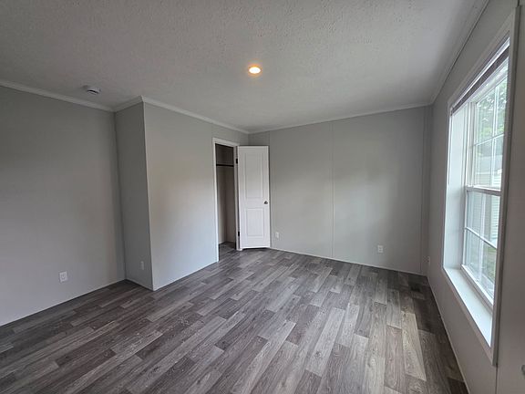 5th image of 39 Canary Hill Dr #290