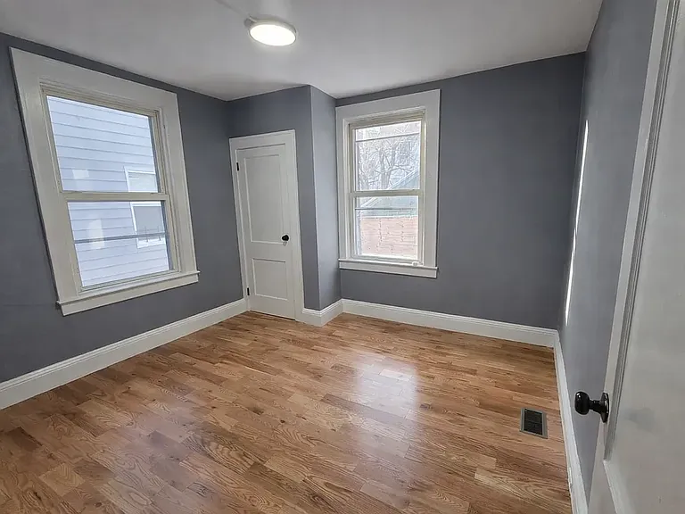165-167 West End Ave — Photo 3