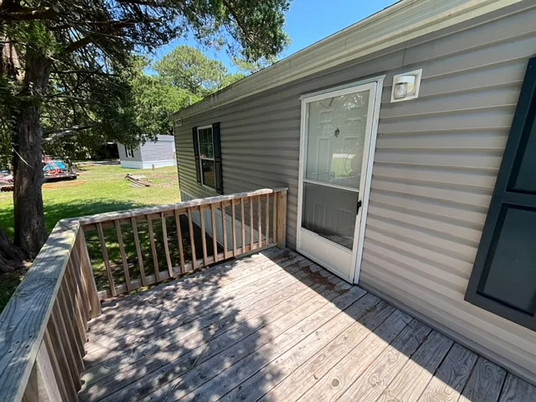 226 Old Airport Rd — Photo 24