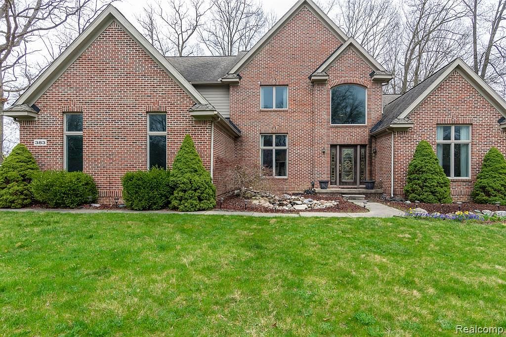 383 Wild Fox Ct, Ann Arbor, MI 48103 Zillow