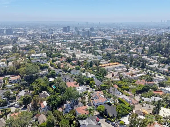 6002 Graciosa Dr, Los Angeles, CA 90068