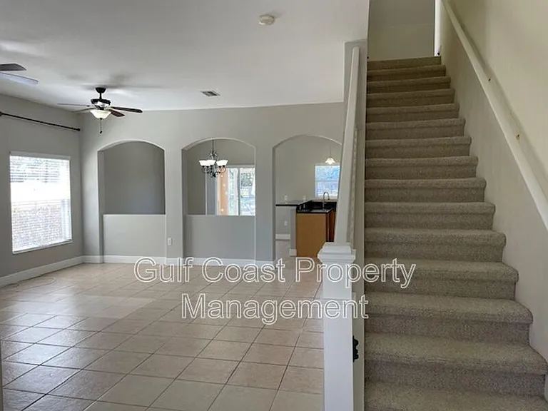 5210 Levi Ln — Photo 2