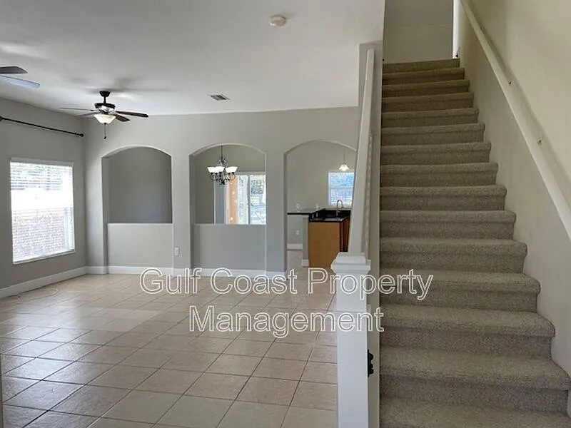 Building Photo - 5210 Levi Ln