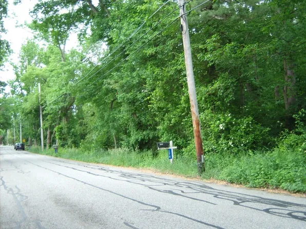 0 Hall St, Raynham, MA 02767