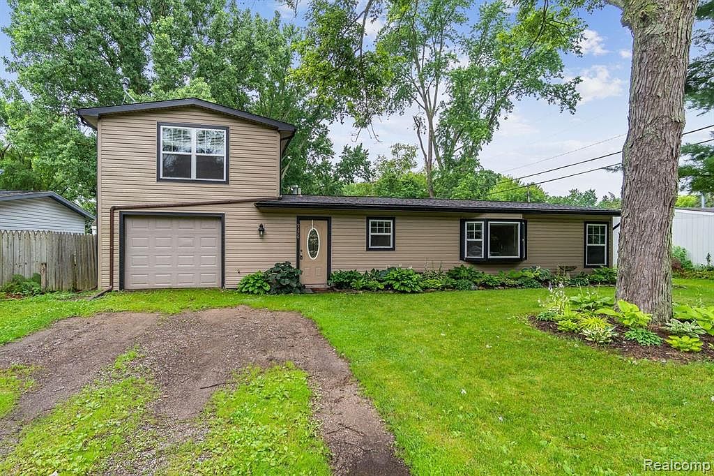 9376 Leo Dr, Brighton, MI 48116 Zillow