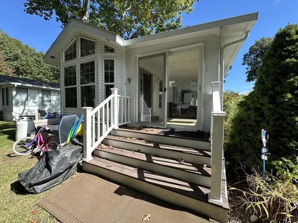 23 College Drive #527, Wells, ME 04090