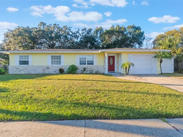 2070 Keyes Ln, Deltona, FL 32738