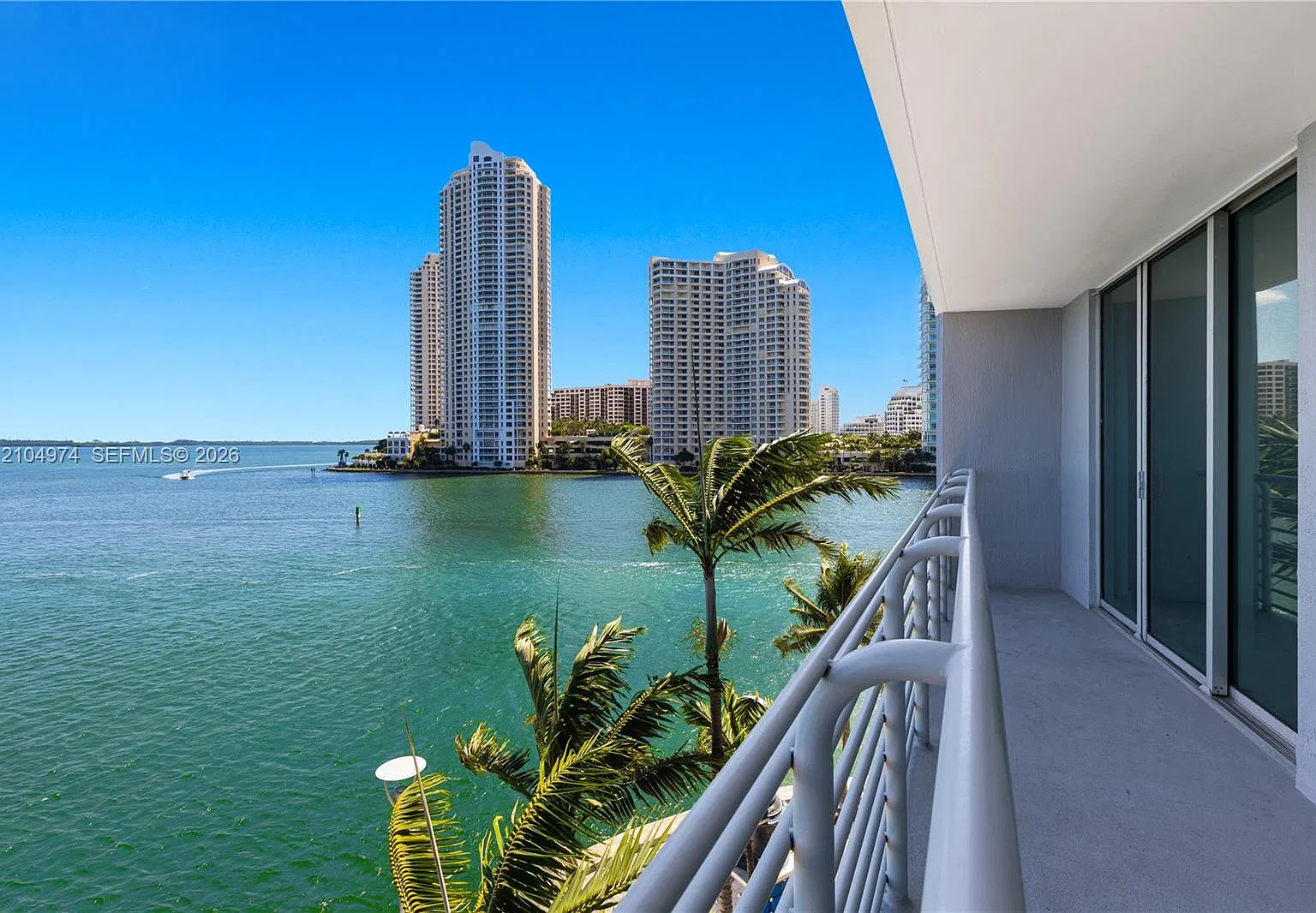 One Miami East Condo — Photo 3