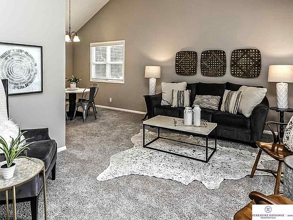 3rd image of 2525 S 153rd Cir