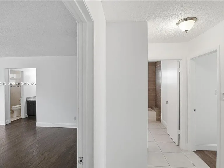 9349 NW 47th St — Photo 23