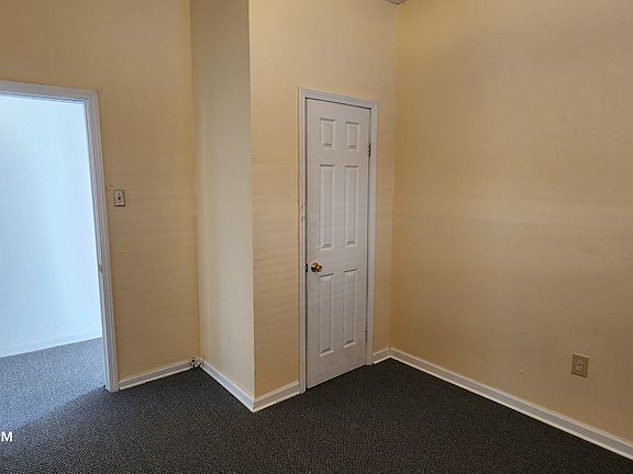 5th image of 1907 Touro St