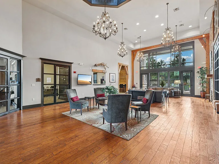Las Brisas Apartments in Round Rock, Texas