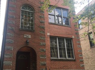 1945 W Crystal St, Chicago, IL 60622