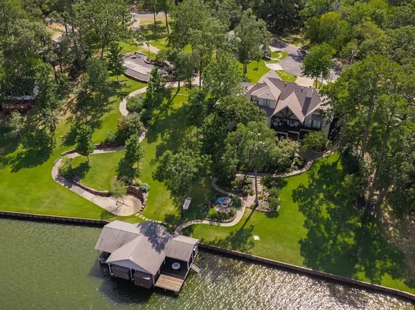 80 Lampasas Ct, Scroggins, TX 75480
