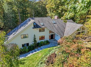 4 Stone Hollow Way, Armonk, NY 10504