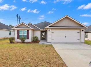 530 Grand Ave, Bonaire, GA 31005