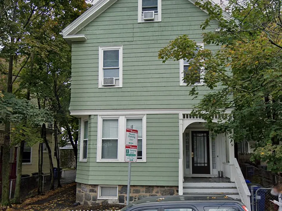9 Ashford St
