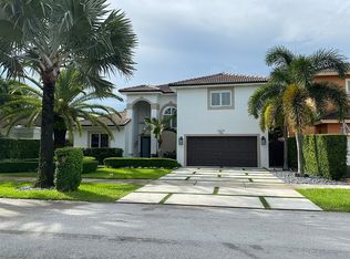 16478 SW 52nd St, Miami, FL 33185