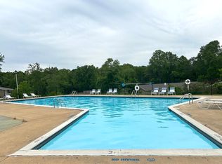 County Green Apartments, Lynchburg, VA 24502