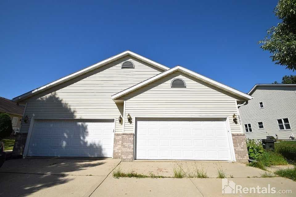 1st image of 2991 Arapaho Dr
