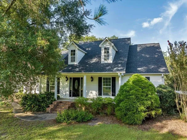 1166 Mulberry Pl, Dudley, GA 31022