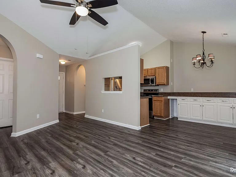 3361 Hunting Wood Ct — Photo 6