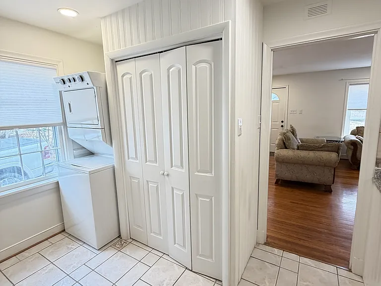 2648 Melbourne Dr — Photo 22