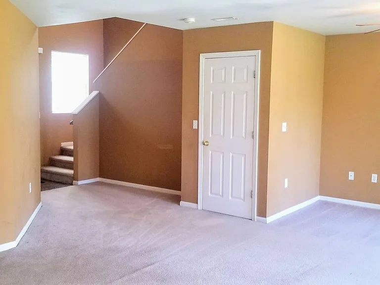 108 Hickory Rdg — Photo 2
