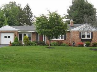 417 Chancellor Rd, York, PA 17403