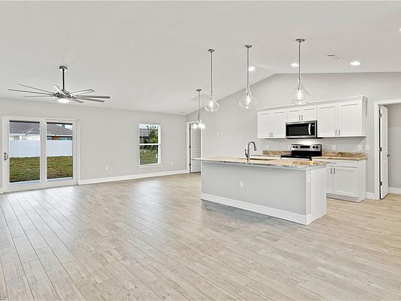 2nd image of 2111 NW Juanita Pl