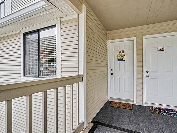 2nd image of 1095 Plantation Dr. W #29D