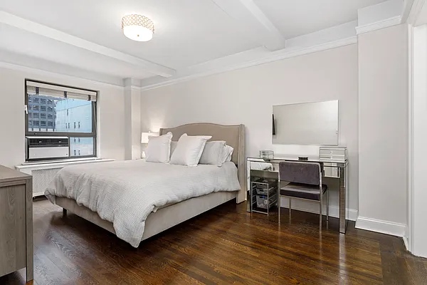 Rented by Douglas Elliman | media 4