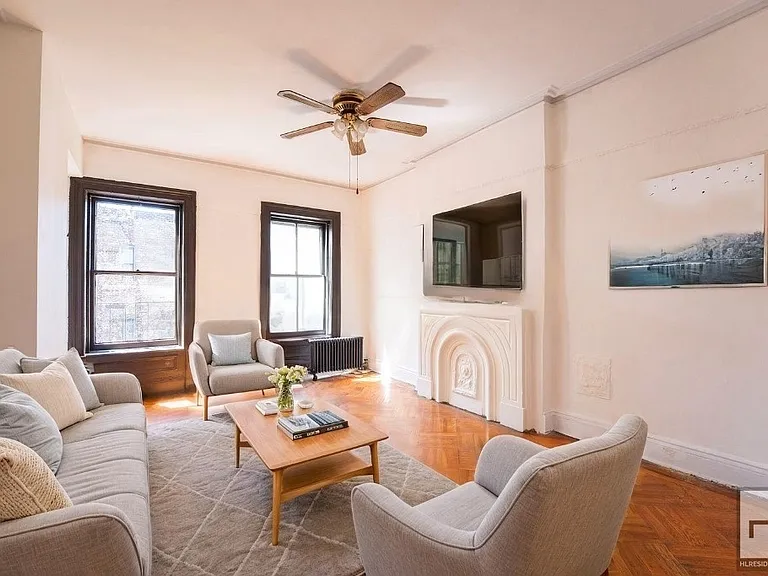 6 Brevoort Pl #2 — Photo 1