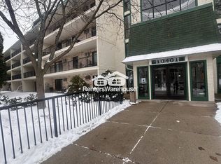 10401 Cedar Lake Rd UNIT 505, Minnetonka, MN 55305