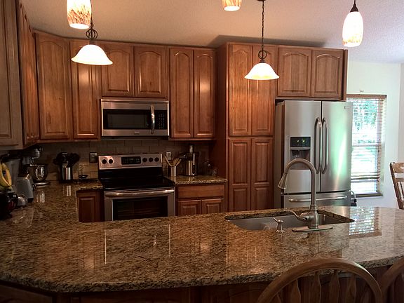 Fully Remodelled Kitchen