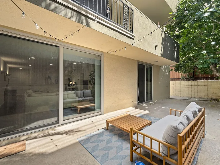 11970 Montana Ave #117 — Photo 19