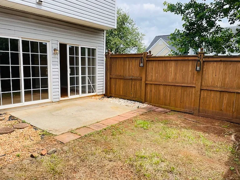 201 Braelock Dr — Photo 7