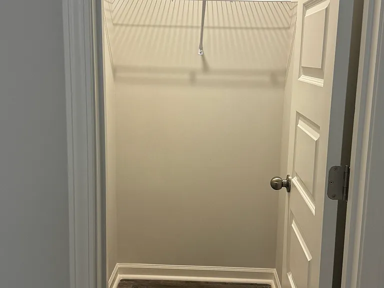 442 Ladyfish Loop — Photo 4