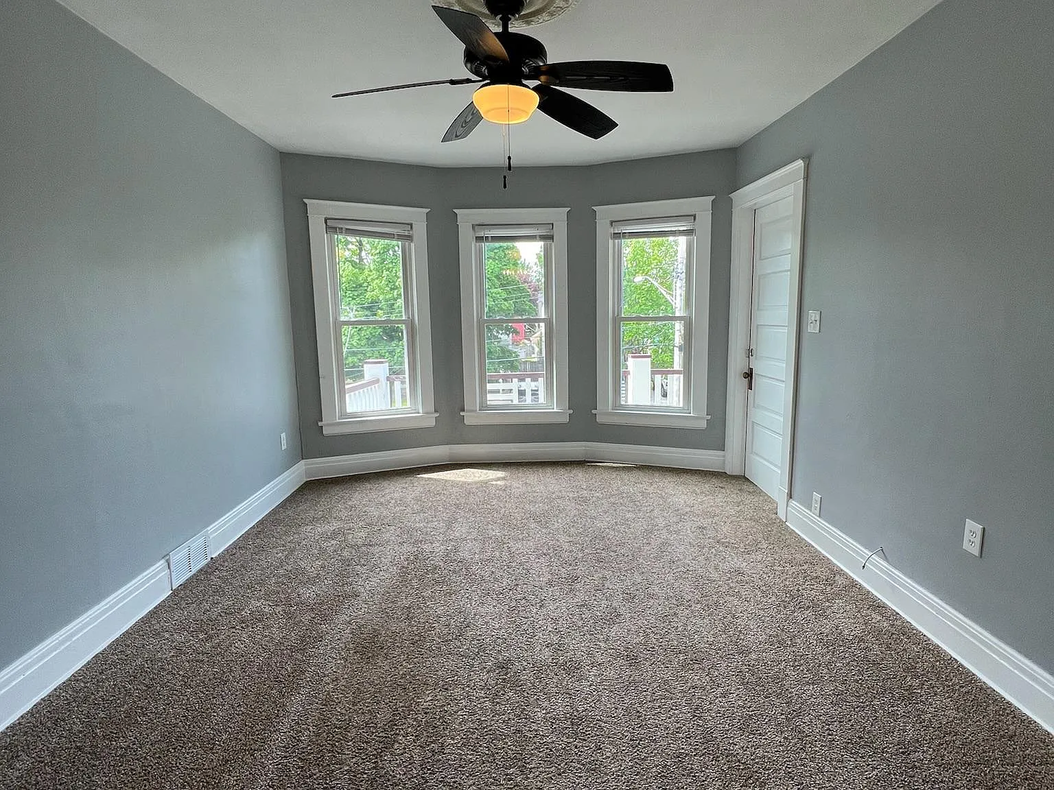 31 Salem St — Photo 3
