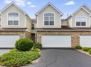 9731 Hillcrest Cir, Orland Park, IL 60467