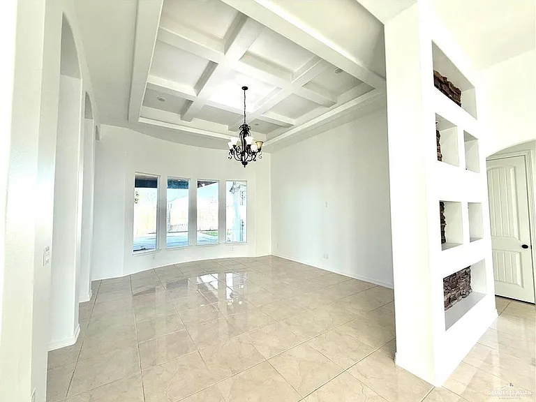 2612 Peace Ave — Photo 10