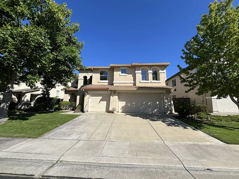 9740 Ruddy Duck Way — Photo 2