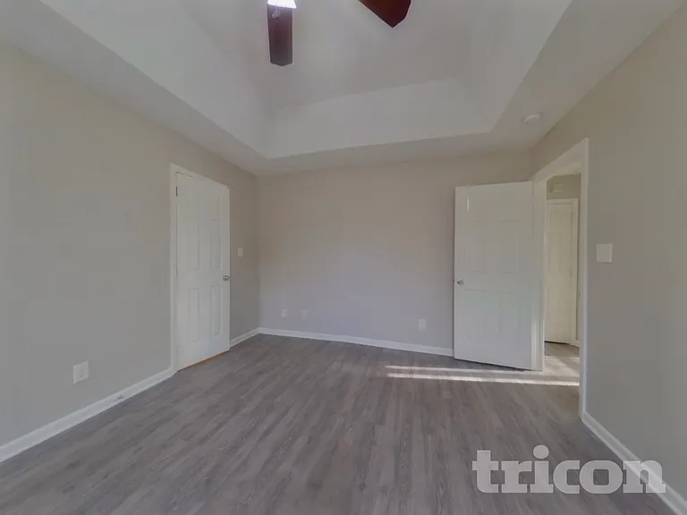 8820 Kismet Dr — Photo 8