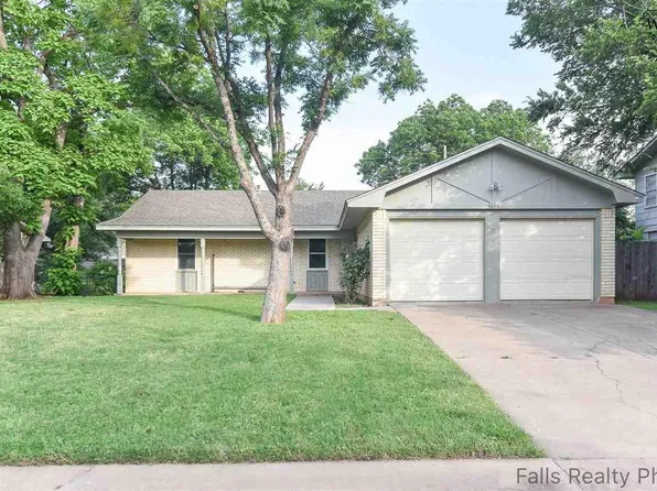 4640 El Capitan Dr, Wichita Falls, TX 76310